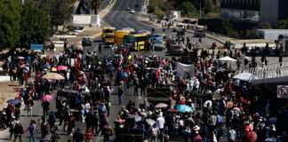Marcha de la 28 colapsa Vía Atlixcáyotl