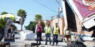 Refuerza Pepe Chedraui Campaña de Bacheo en el Infonavit San Jorge