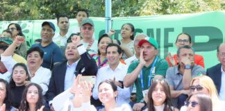 Gobernador Armenta Mier y Rommel Pacheco recorren mundial tiro con arco