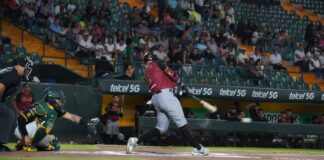 Adames comanda triunfo emplumado