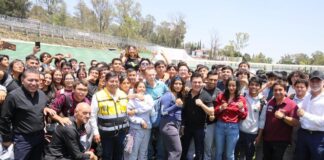 Campeones del boxeo mundial inspiran a estudiantes en la UDEP