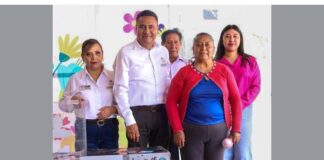 Armando Aguirre reconoce a las mamás como el pilar de Coronango