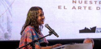 “Sin conocimiento y sin educación no hay avances”: Lupita Cuautle celebra a maestros