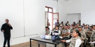 Fortalece Salud combate al dengue con capacitación en control larvario
