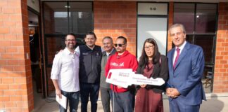 Armenta y Chedraui entregan beneficios del Programa de Vivienda para el Bienestar en Puebla