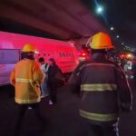 Fuerzas de seguridad brindan atención inmediata tras agresión a autobús sobre la autopista Puebla-Orizaba