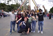 BUAP celebra las fiestas patrias con lucha libre, antojitos y kermés