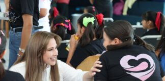 Festeja Ceci Arellano fiestas patrias en casas de asistencia del SEDIF