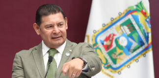 Armenta pide frenar rumores sobre Rubén Curiel; su viuda confirma que se quitó la vida