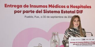 Ceci Arellano entrega equipo médico a cinco hospitales mediante Obra Comunitaria