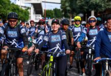 Promueve Lupita Cuautle el uso responsable de la bicicleta y la convivencia familiar en San Andrés Cholula