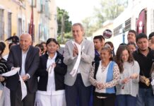 Entrega Pepe Chedraui vialidades renovadas en el Barrio de Analco